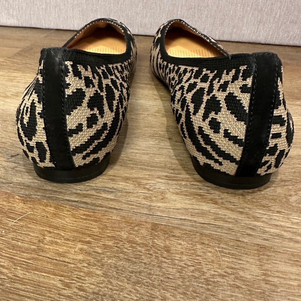 Corso Como‎ Womens Leopard Print Knit Pointed Toe Ballet Flats Shoes Size 9.5M - Picture 4 of 7